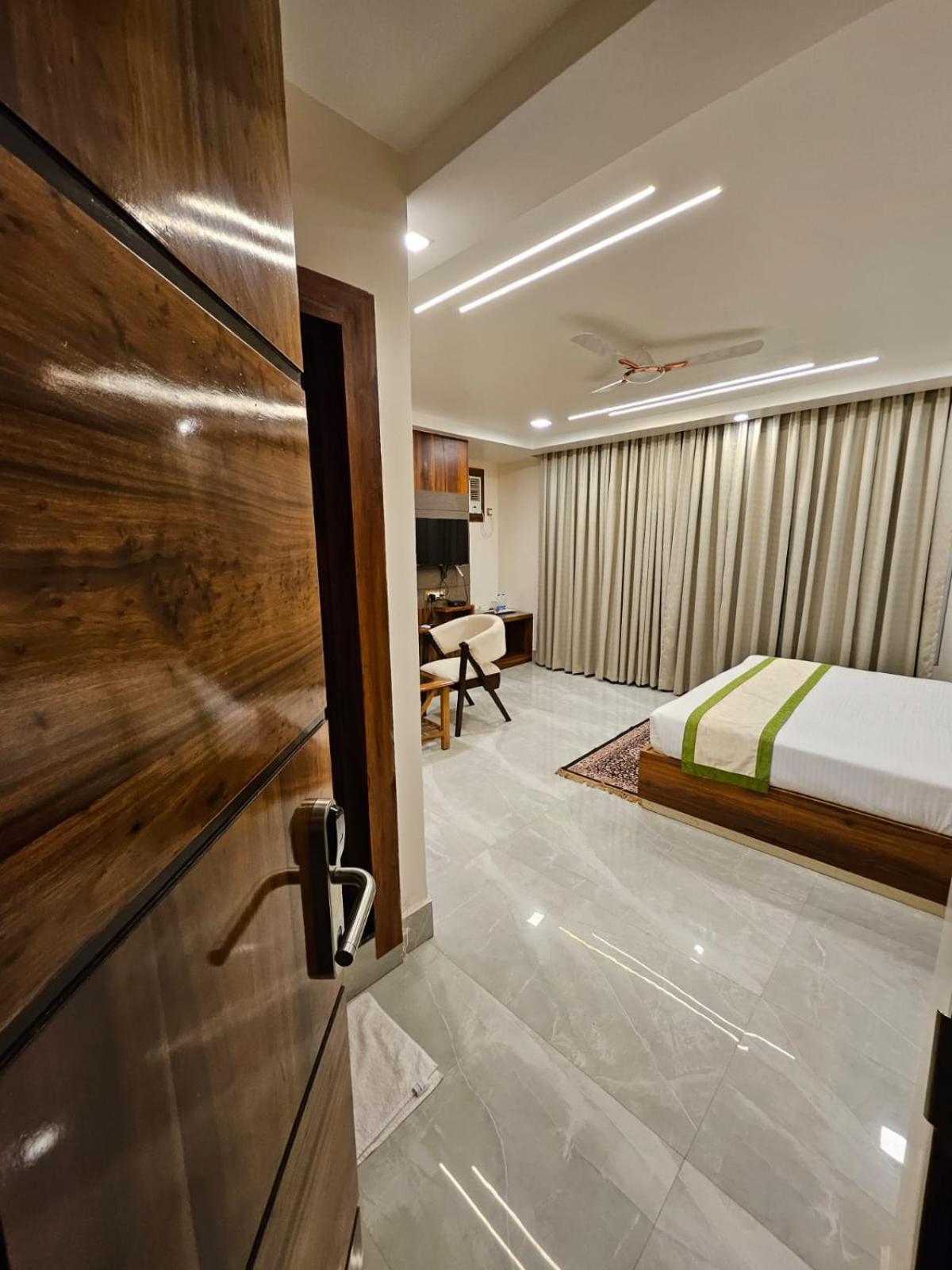 Hotel Maa Laxmi Palace Deoghar Luaran gambar