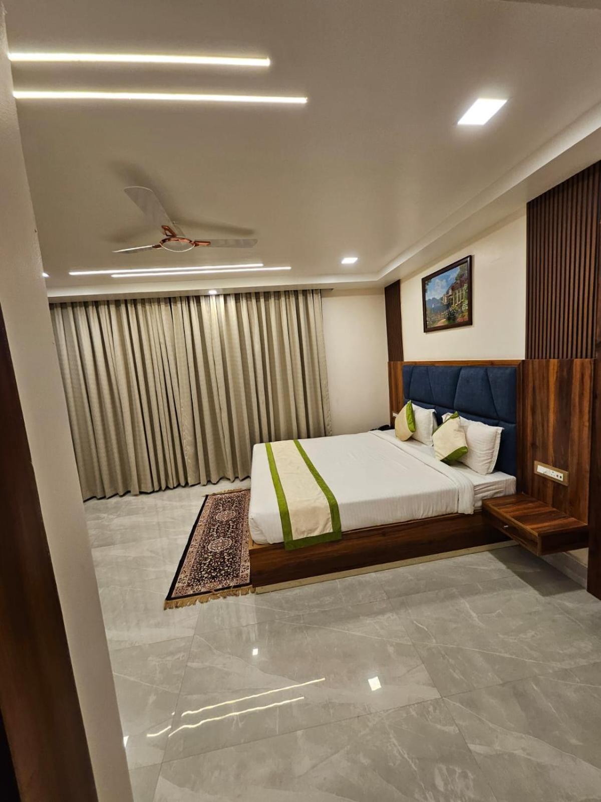 Hotel Maa Laxmi Palace Deoghar Luaran gambar